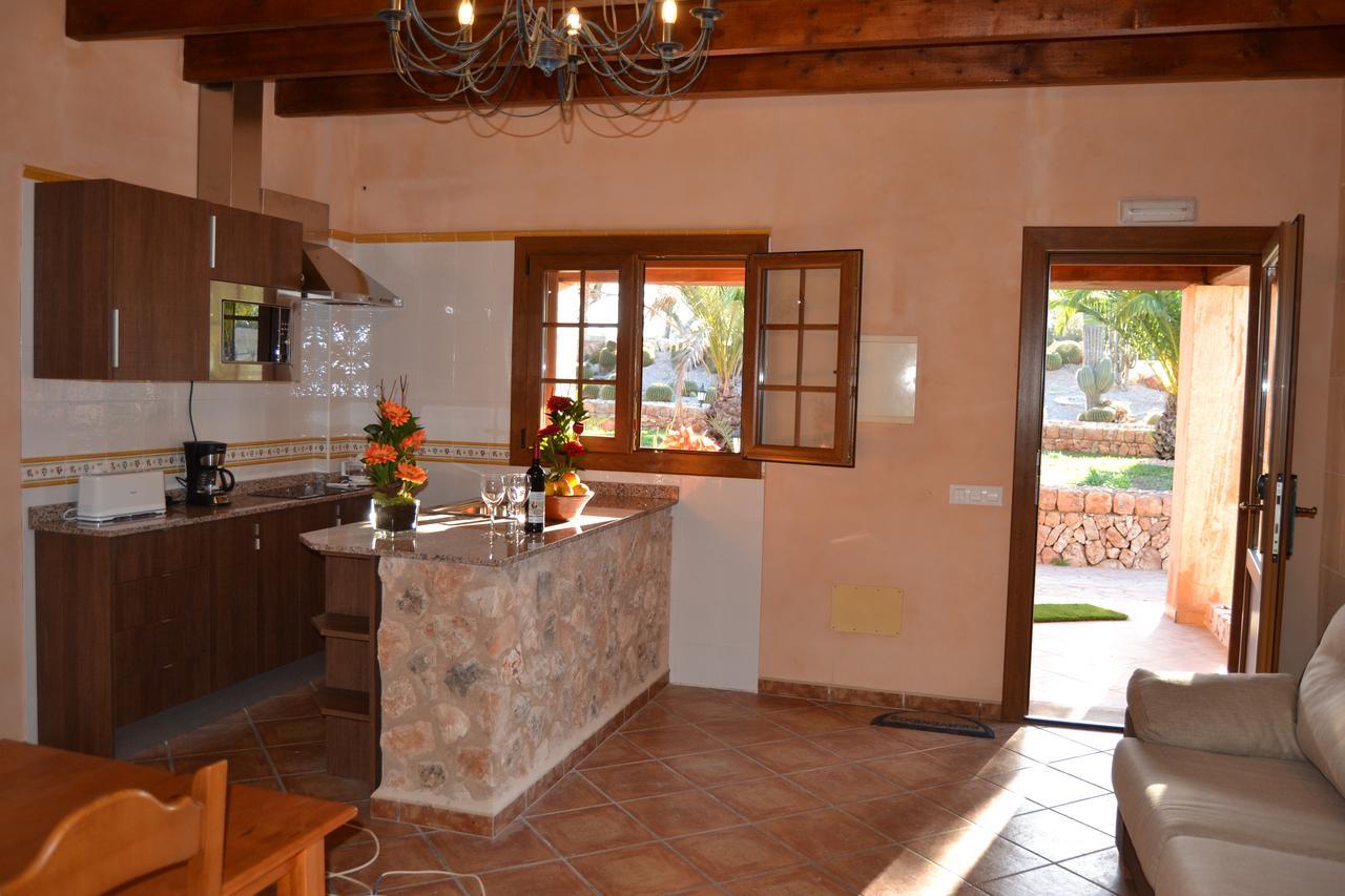 Agroturismo Es Gallicant Campos  Bagian luar foto