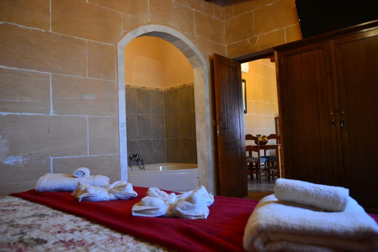 Agroturismo Es Gallicant Campos  Bagian luar foto
