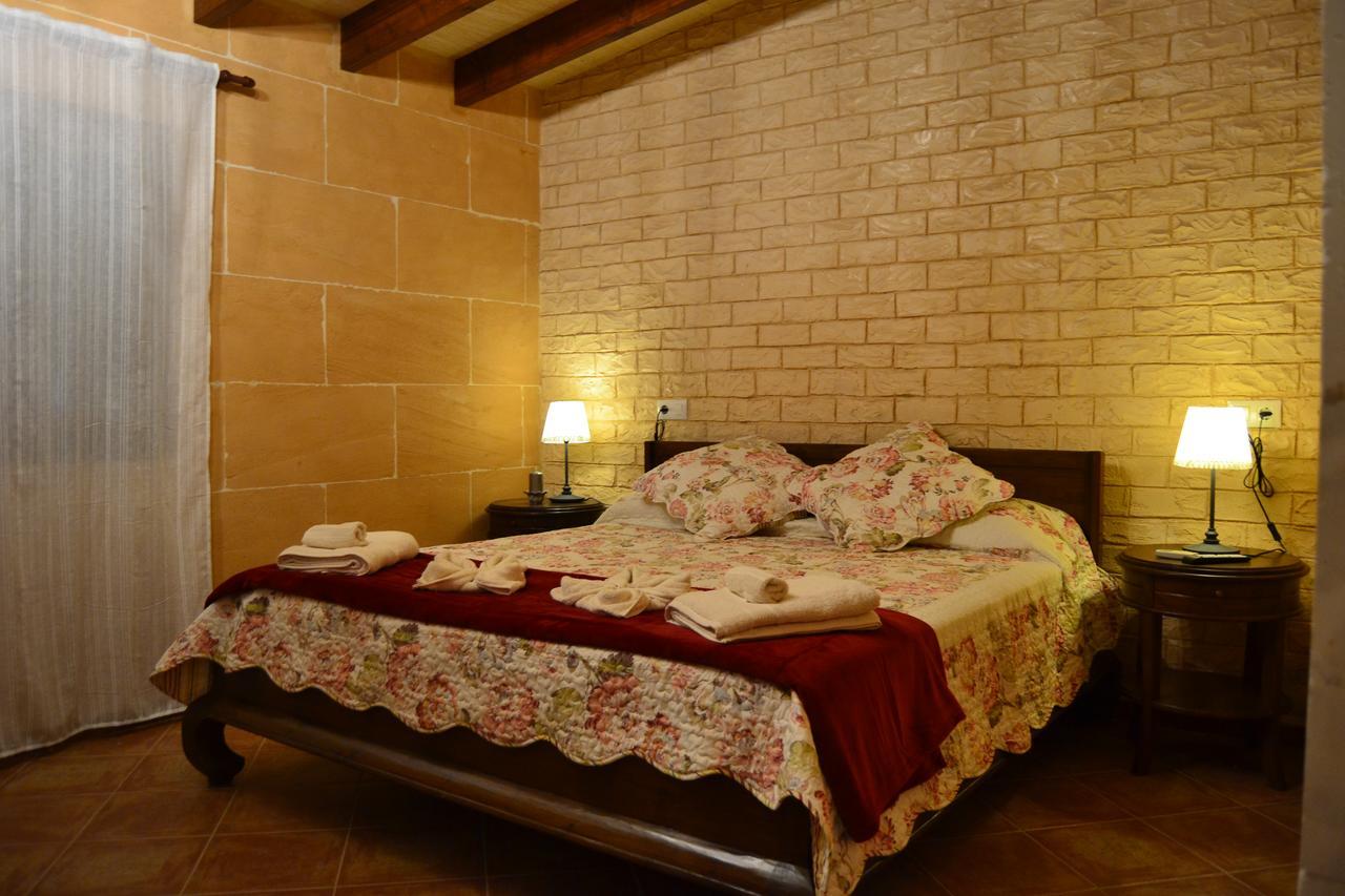 Agroturismo Es Gallicant Campos  Bagian luar foto